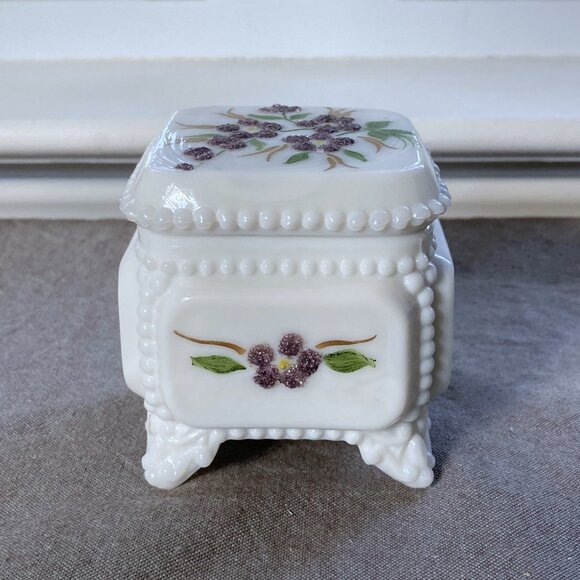 Westmoreland Milk Glass Trinket Box, Hand Painted, Sugared Floral, Vintage - Picture 7 of 11